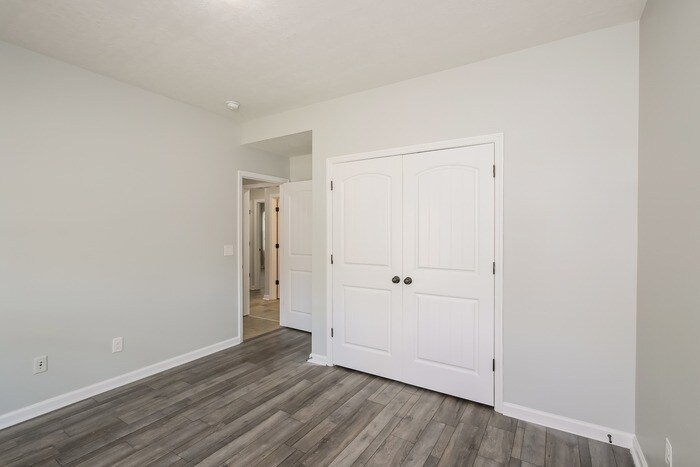 Building Photo - 3289 Alexandria Dr