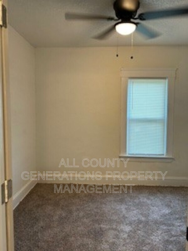 Building Photo - 9705 Orleans Ave