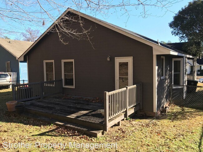 Building Photo - 3 br, 2 bath House - 3027 Copenhagen Drive
