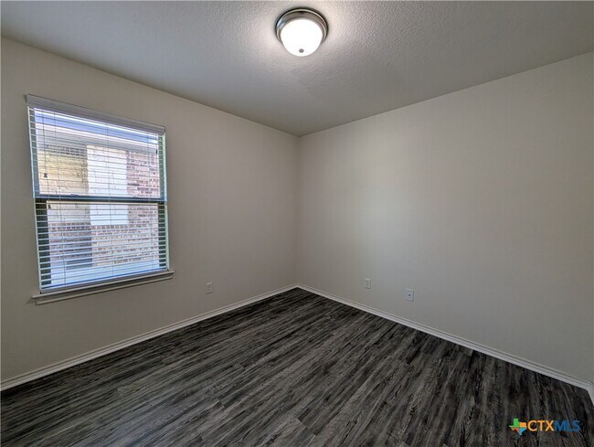Building Photo - 2022 Shire Meadows