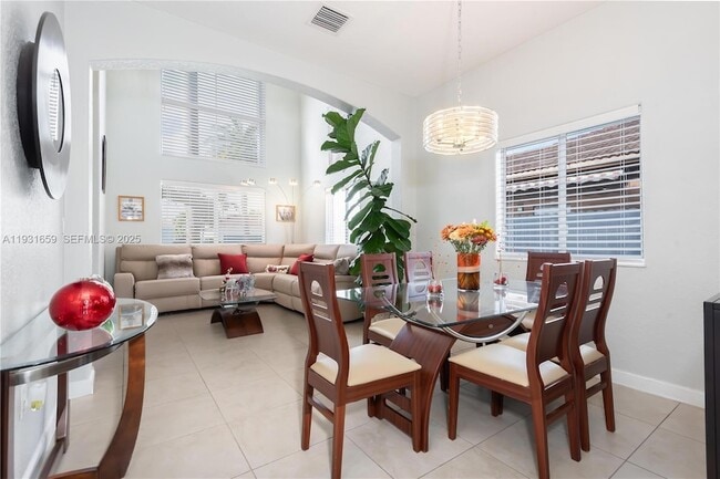 Building Photo - 18361 SW 154th Ave