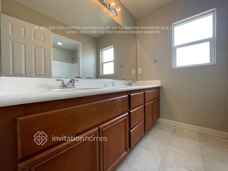Building Photo - 34250 Ogrady Ct