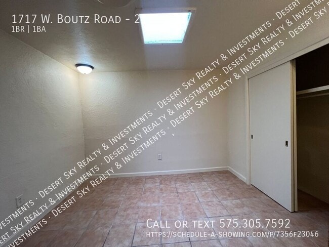 Building Photo - 1717 W Boutz Rd