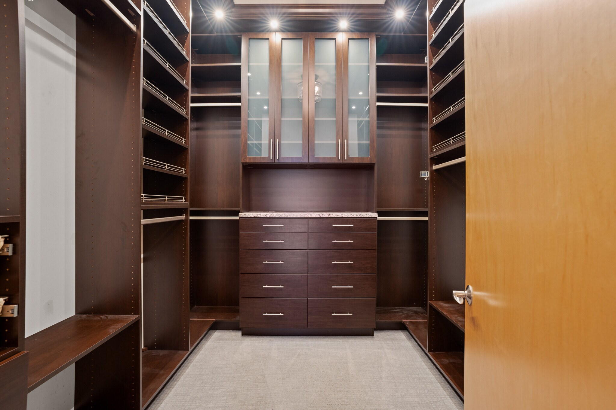 California Closet - 1111 N Marshall St