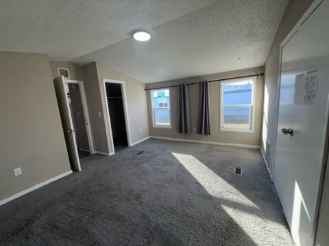 Building Photo - Single Wide Mobile Home For Sale