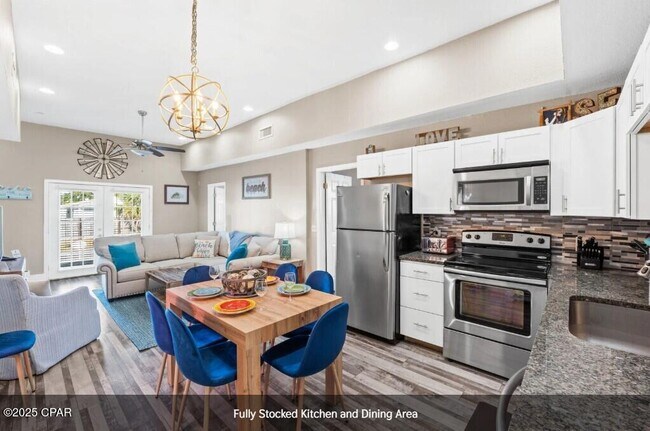 Building Photo - 204 Carol Pl