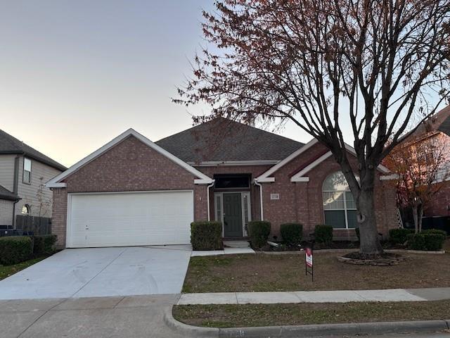 Primary Photo - 2728 Stallion Dr