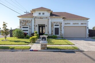 Building Photo - "Spacious 4-Bed Oasis with Pool Retreat in Mission, TX!"