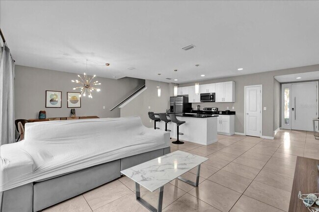 Building Photo - 4457 Le Reve Ct