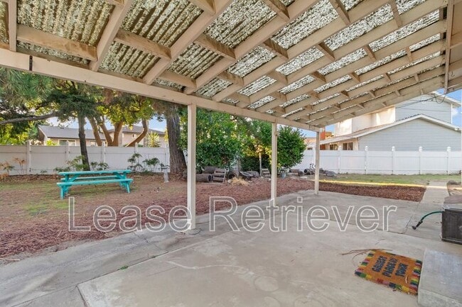 Building Photo - 1265 Slayton Dr