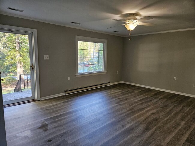 Building Photo - Charming Updated 3 Bedroom Home with Large...