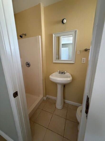 Building Photo - 2061 Matson Dr