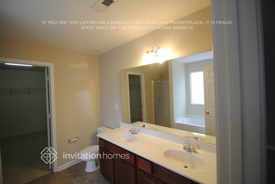 Building Photo - 8003 Blue Stream Ln