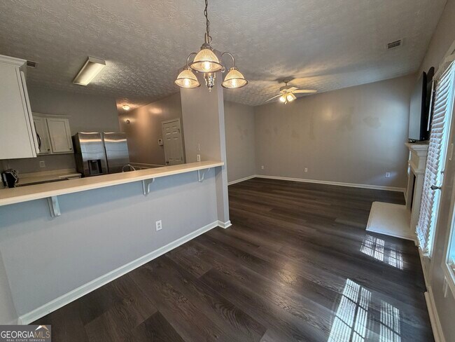 Building Photo - 6671 Evans Trce