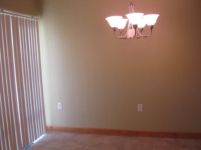 Building Photo - 3BR Single Family home in LaVale