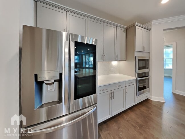 Building Photo - 8451 Seawell School Rd