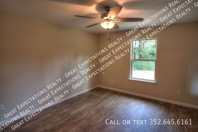 Building Photo - 7841 SW 128th Pl