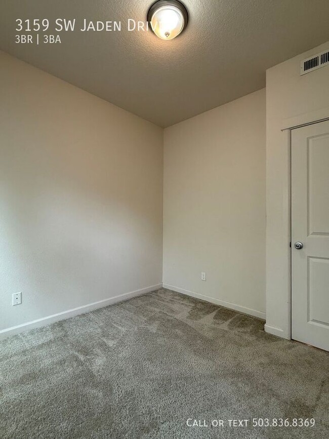 Building Photo - 3159 SW Jaden Dr