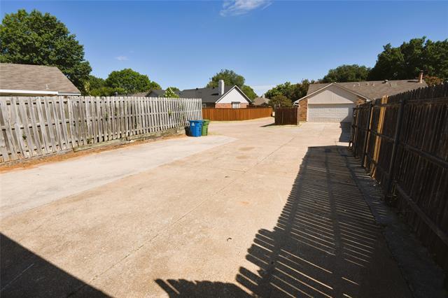 Building Photo - 4144 Wimbledon Dr