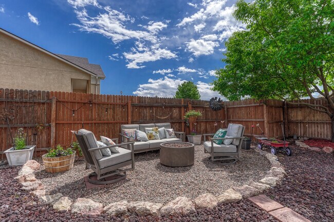 Building Photo - 14707 Allegiance Dr