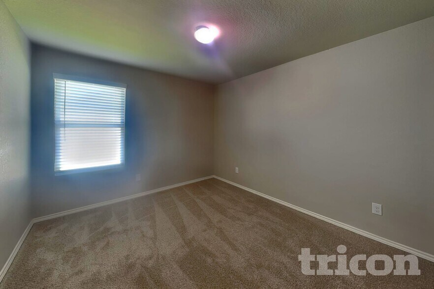 Building Photo - 8511 Amistad Cove