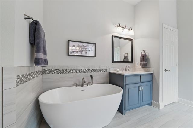 Building Photo - 231 Pine Valley Ct