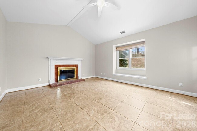 Building Photo - 214 Southern Cross Ln