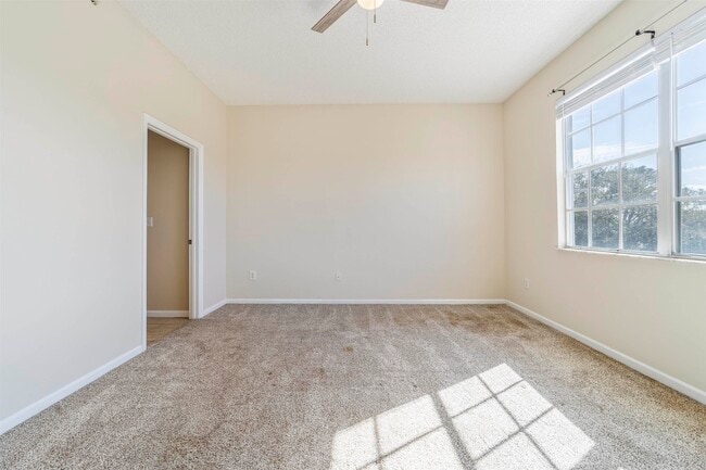 Building Photo - 4000 Grande Vista Blvd