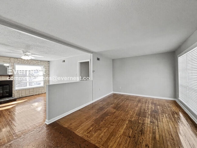 Building Photo - 3484 Naylor Dr