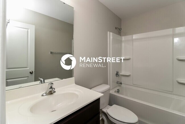 Building Photo - 3 Bedroom Pet-Friendly Home in Winston-Sal...