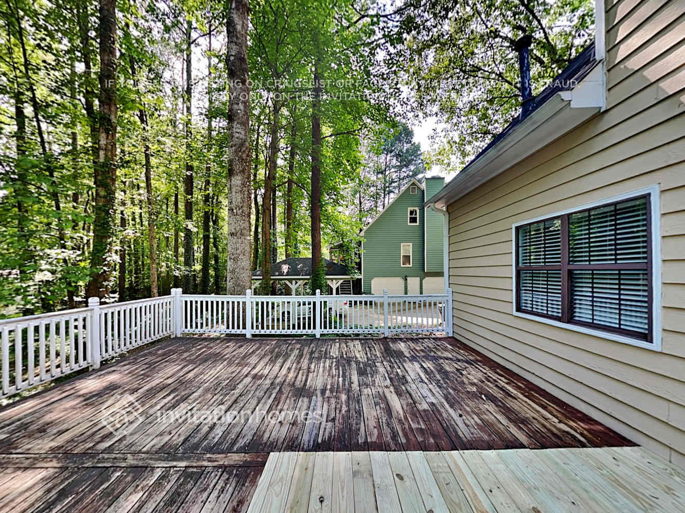 Building Photo - 6101 Crabapple Pl