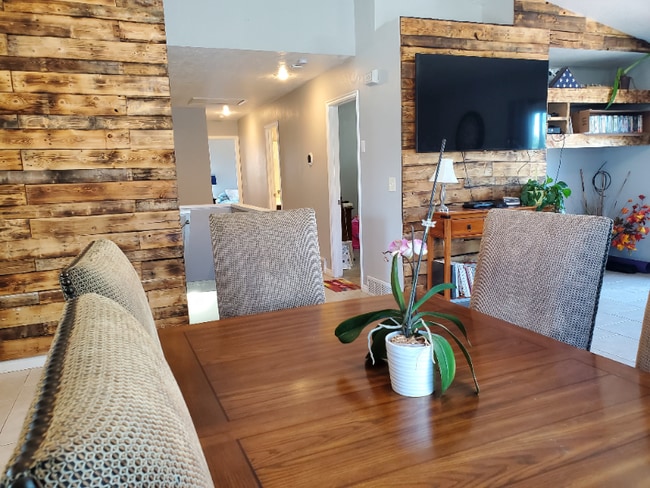 Building Photo - 8744 Soapberry Dr