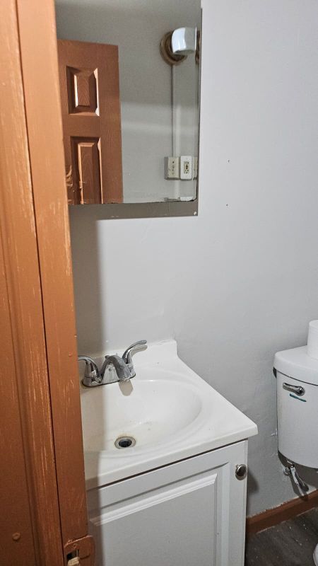Building Photo - 348 Taylor Terrace