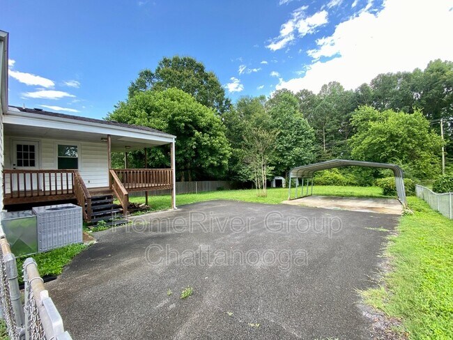 Building Photo - 953 Chattanooga Valley Rd