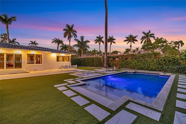 Building Photo - 750 Harrison St