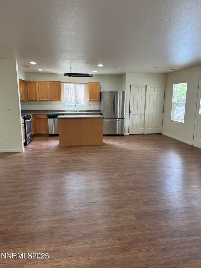 Building Photo - 9245 Red Baron Blvd