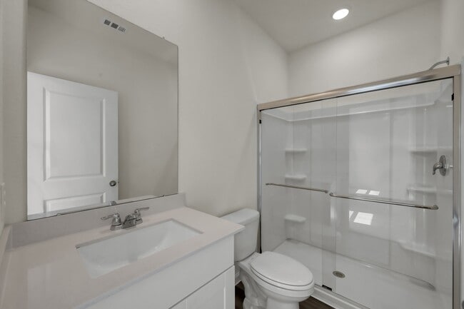 Building Photo - 15009 Ronan Dr