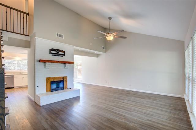 Building Photo - 3728 Blue Bonnet Ct
