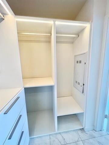 Building Photo - 480 NE 31st