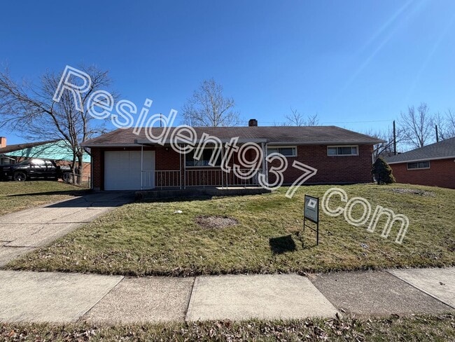 Building Photo - 3 Bed 1 Bath Home