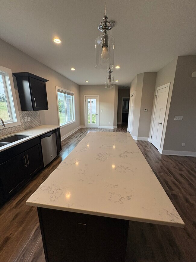 Building Photo - 16314 Springbrook Trl