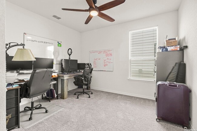 Building Photo - 355 Deer Crest Dr