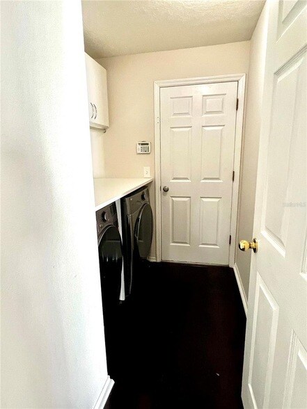 Building Photo - 18916 Randall Pl