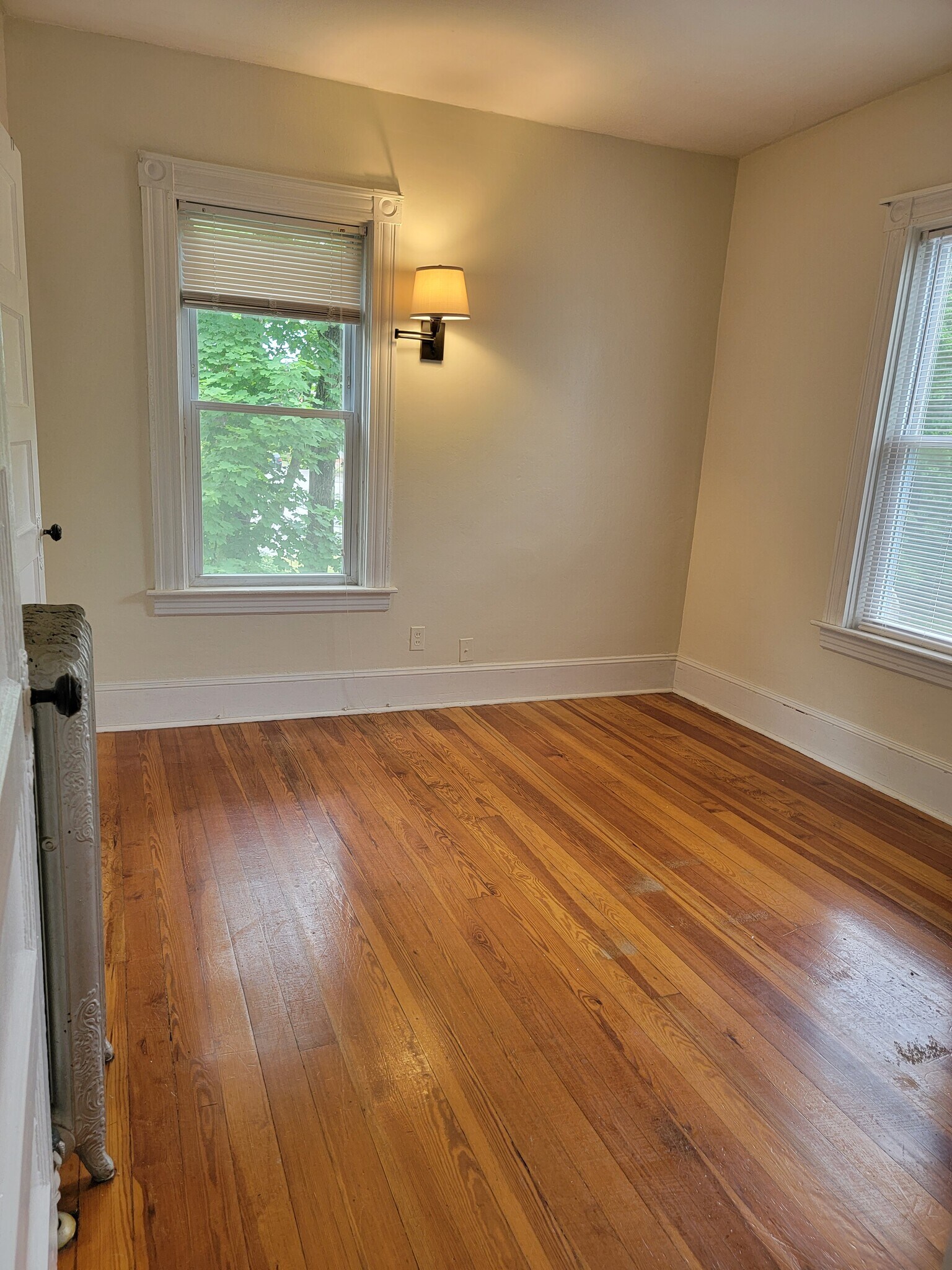 Rear bedroom - 15 Starkey Ave