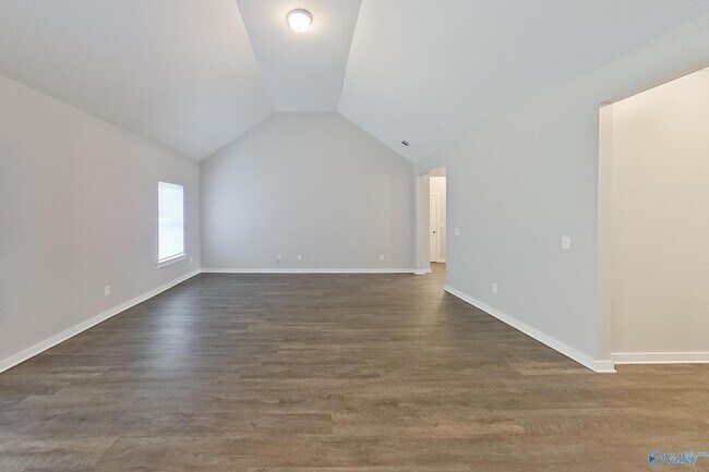 Building Photo - 1515 New Prospect Rd