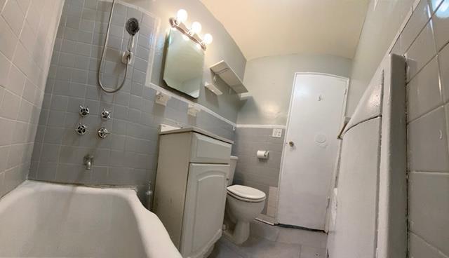 Building Photo - 1517 Givan Ave