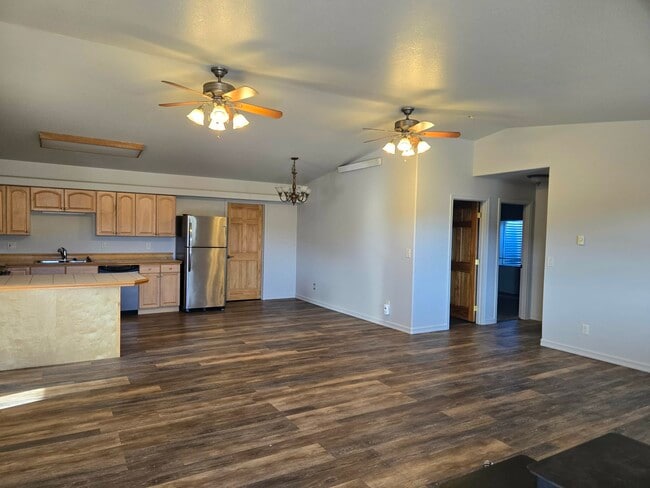 Building Photo - 254 Gribble Dr