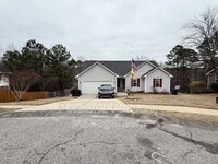 Building Photo - 7704 Redwood Ave