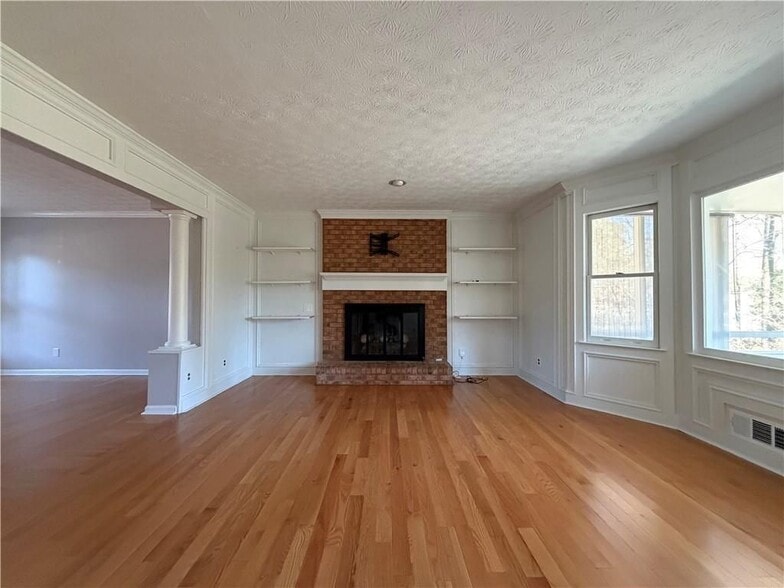 Building Photo - 461 Berry Patch Ln