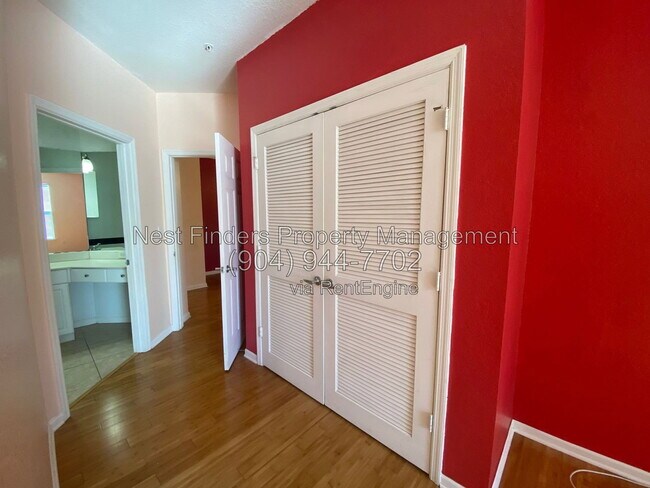 Building Photo - 8539 Gate Pkwy W